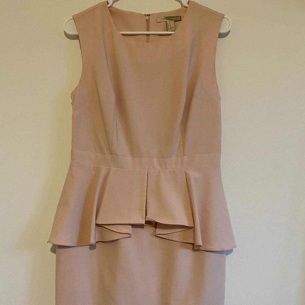BizCasual Medium Pink Fitted Peplum Pencil Dress